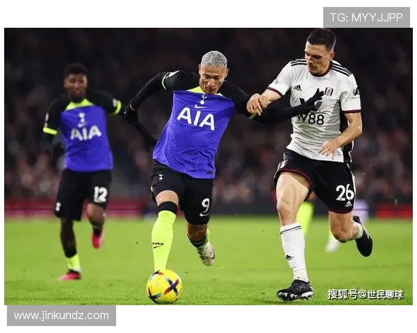 热刺三粒头球力克埃弗顿 全取三分巩固欧战名额