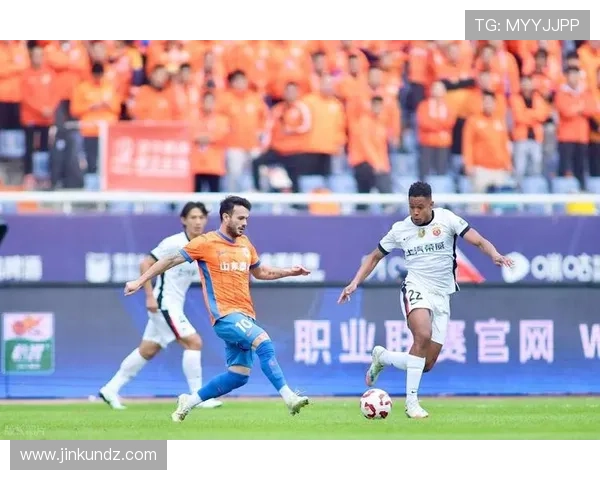 中超第28轮最佳候选名单揭晓瓦科萨里奇恩里克戴维森亚戈争夺荣誉